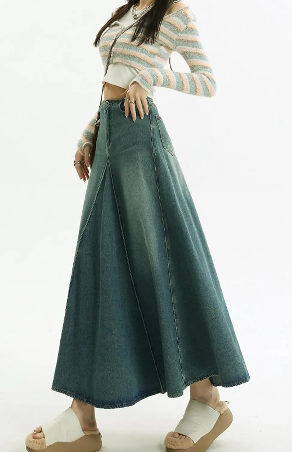CHARTOU Women Vintage High Waist Denim Maxi Skirt Distressed Long Jean Skirt Y2k Flare A Line Skirt Frayed Raw Hem Skirt