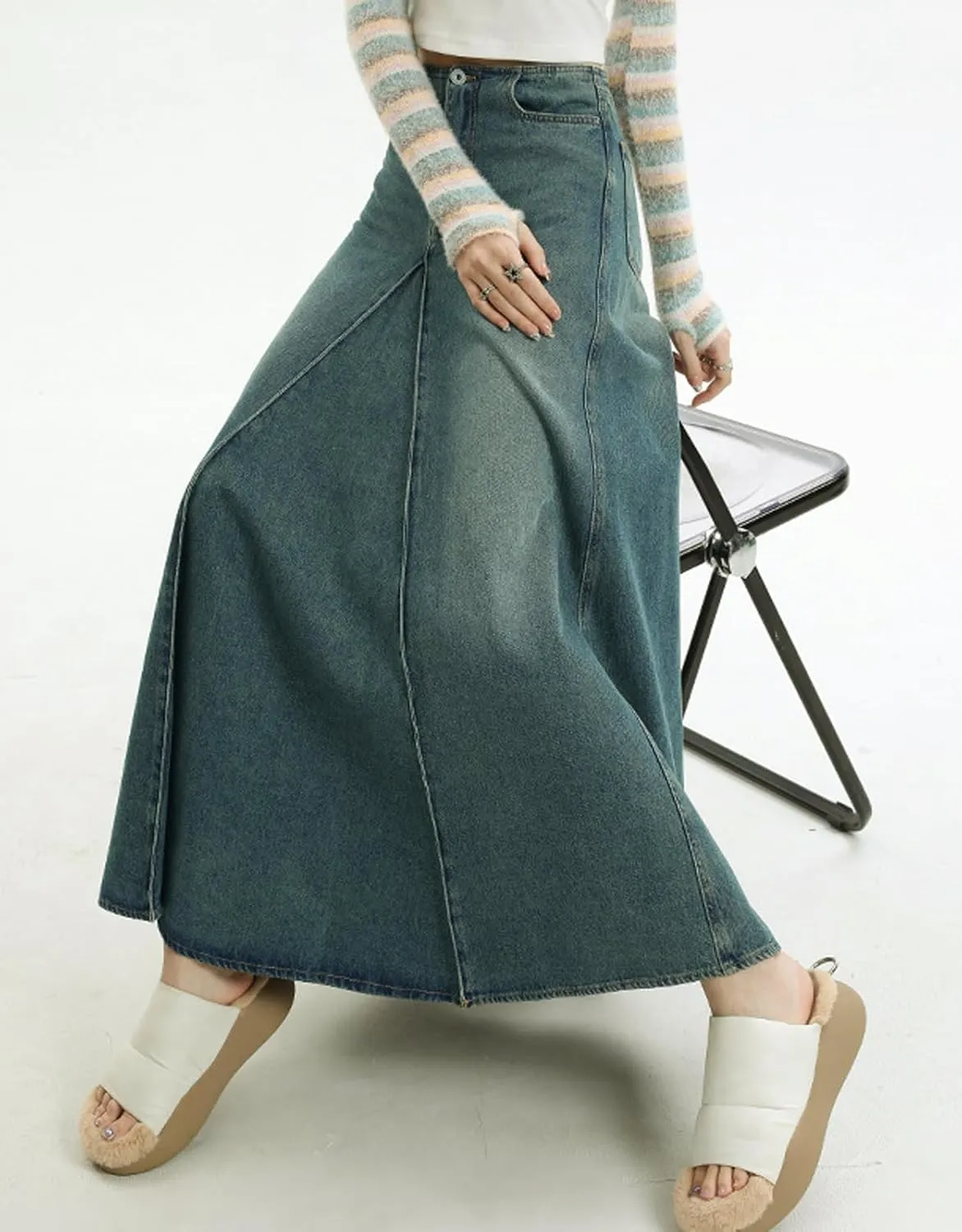 CHARTOU Women Vintage High Waist Denim Maxi Skirt Distressed Long Jean Skirt Y2k Flare A Line Skirt Frayed Raw Hem Skirt
